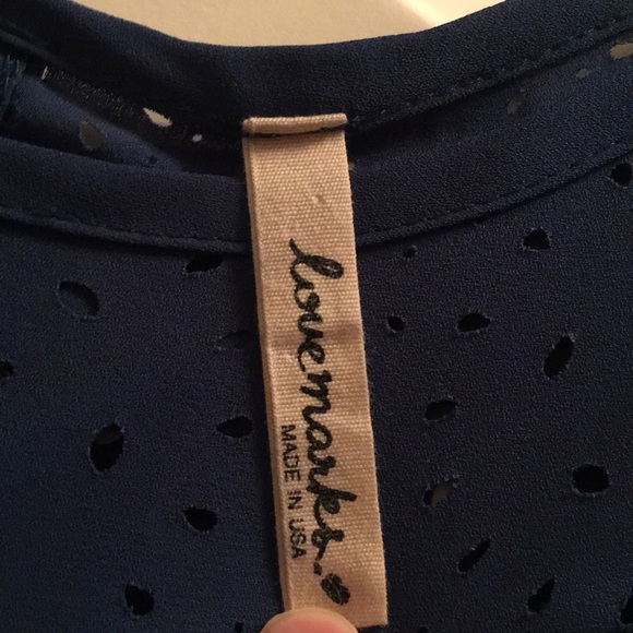 flowy top - Picture 3 of 3